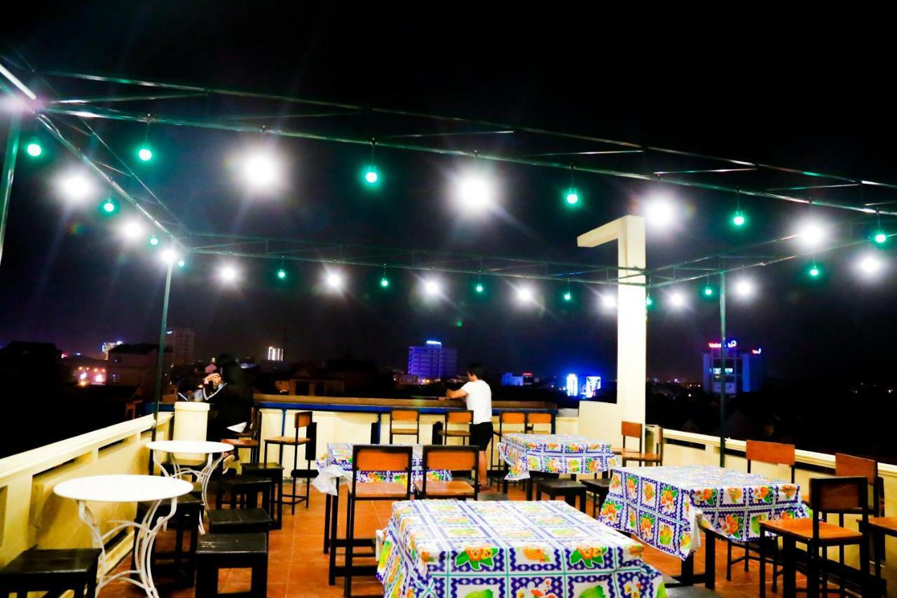 Adp Homestay & Coffee Dong Hoi Exterior foto